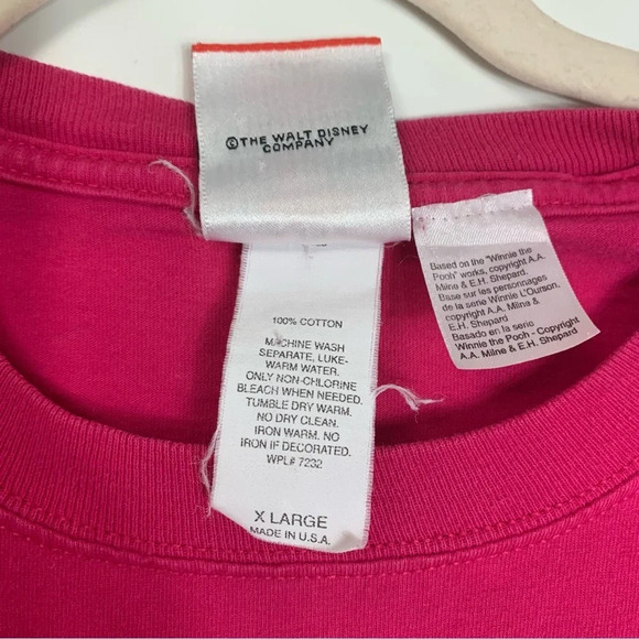 Vintage Walt Disney World Mickey Inc. T-Shirt Adult Size XLarge  Hot Pink Cotton - Picture 4 of 11